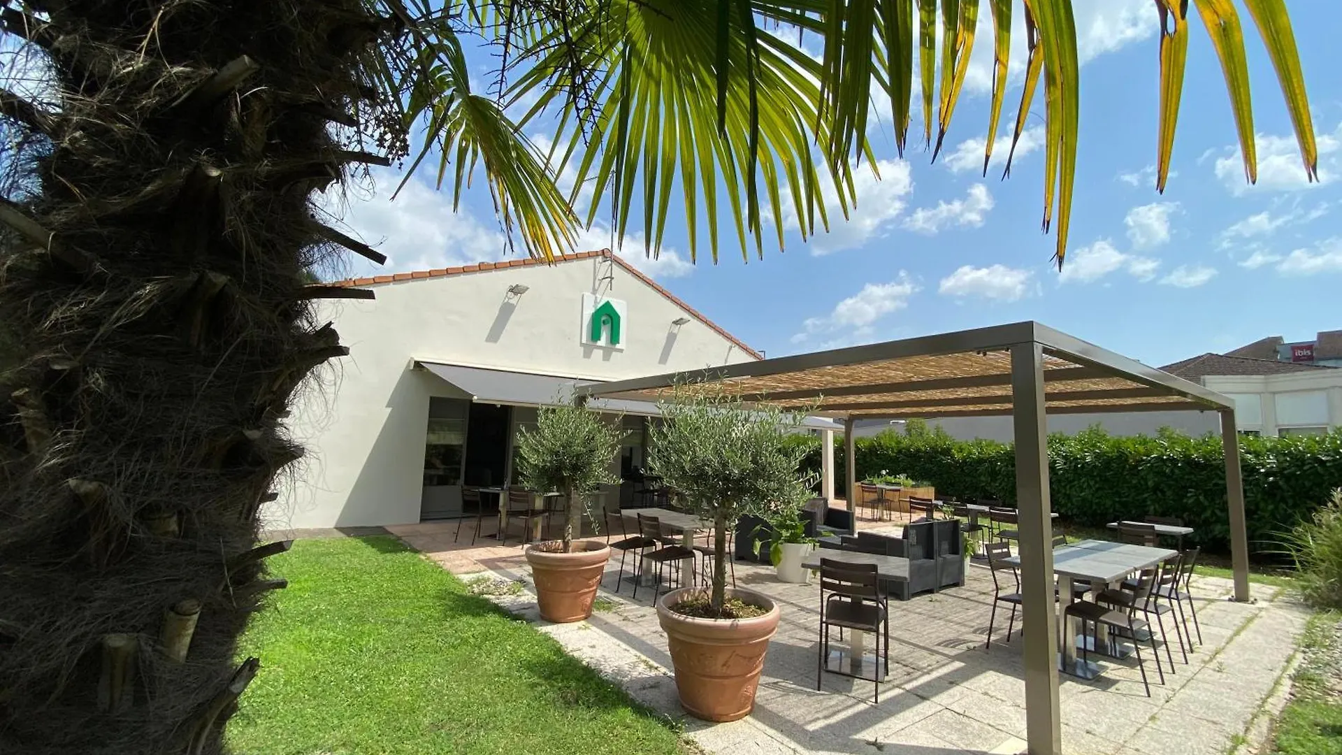 *** Hotel Campanile Nature - Cahors Frankrig